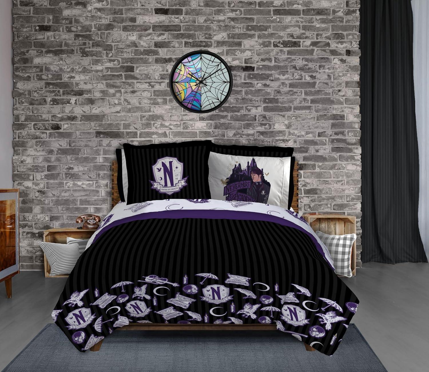 imageJay Franco Bluey amp Bingo Twin Comforter Set 5 Piece Bed Set Includes Sheet Set amp Pillow Covers Super Soft Clouds amp Stars Kids BeddingBlack Wenesday