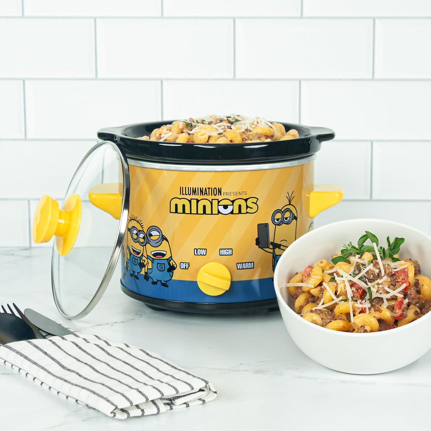 imageUncanny Brands Bluey 2qt Slow Cooker Small Kitchen ApplianceMinions