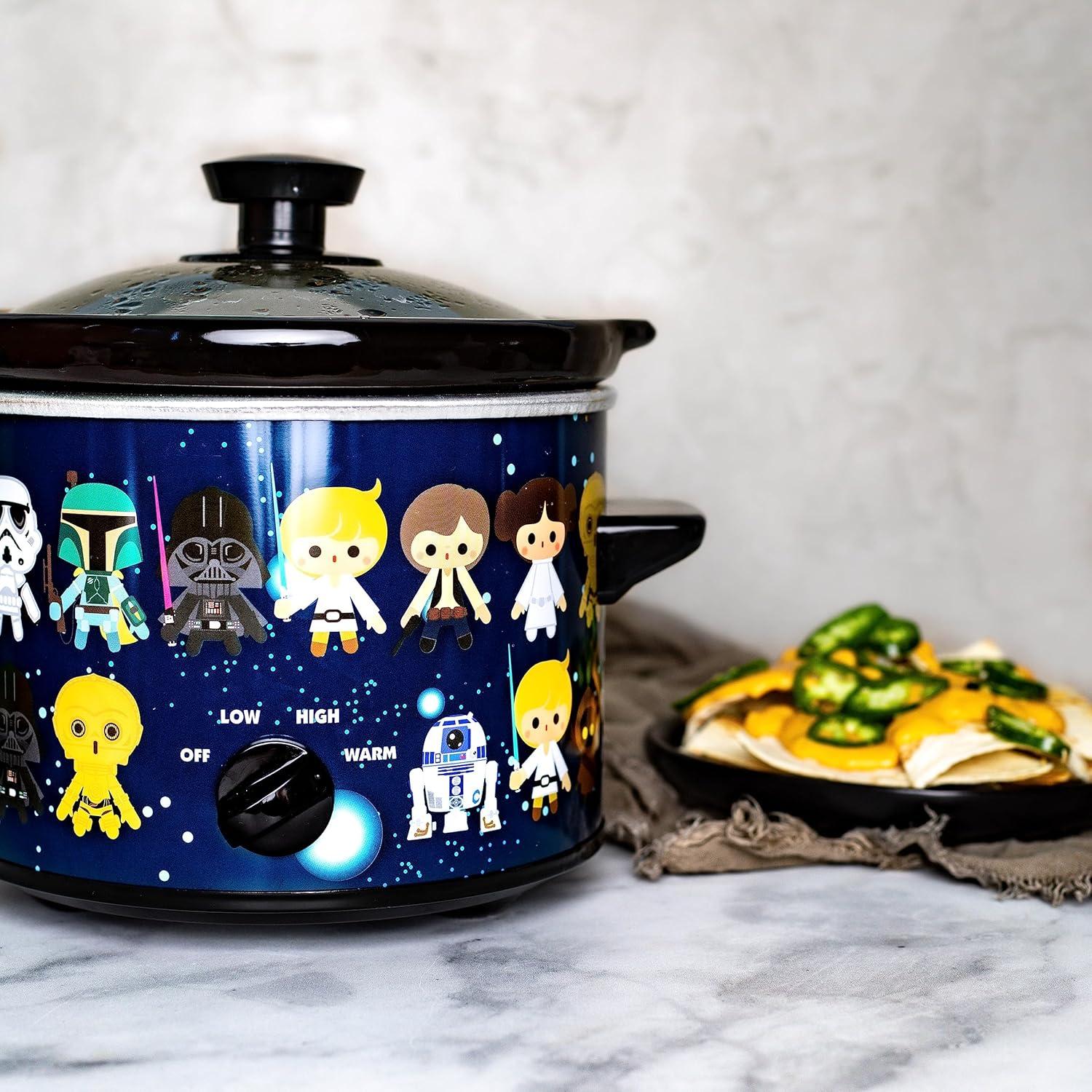 imageUncanny Brands Bluey 2qt Slow Cooker Small Kitchen ApplianceStar Wars