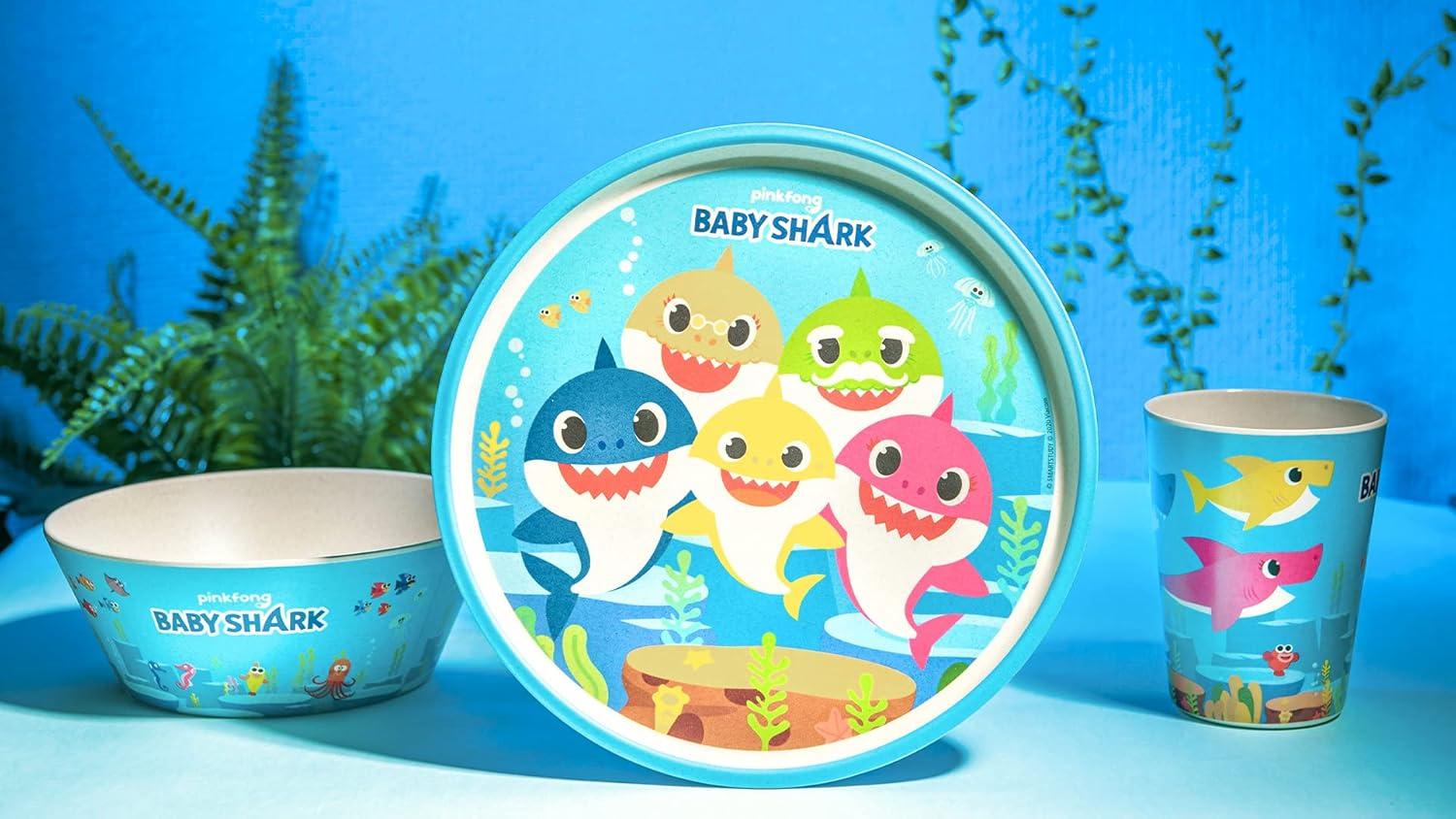 imageZak Designs Bluey Kids Dinnerware Set 3 Pieces Durable and Sustainable Melamine Bamboo Plate Bowl and Tumbler are Perfect For Dinner Time With Family Bluey Bingo Bandit ChilliBaby Shark
