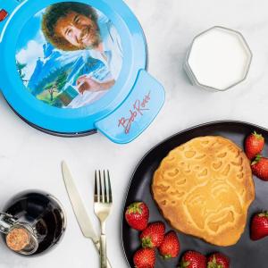 Uncanny Brands Bluey Waffle Maker – Non-Stick Round Waffle Iron – Easy to Use and Clean(Bob Ross)