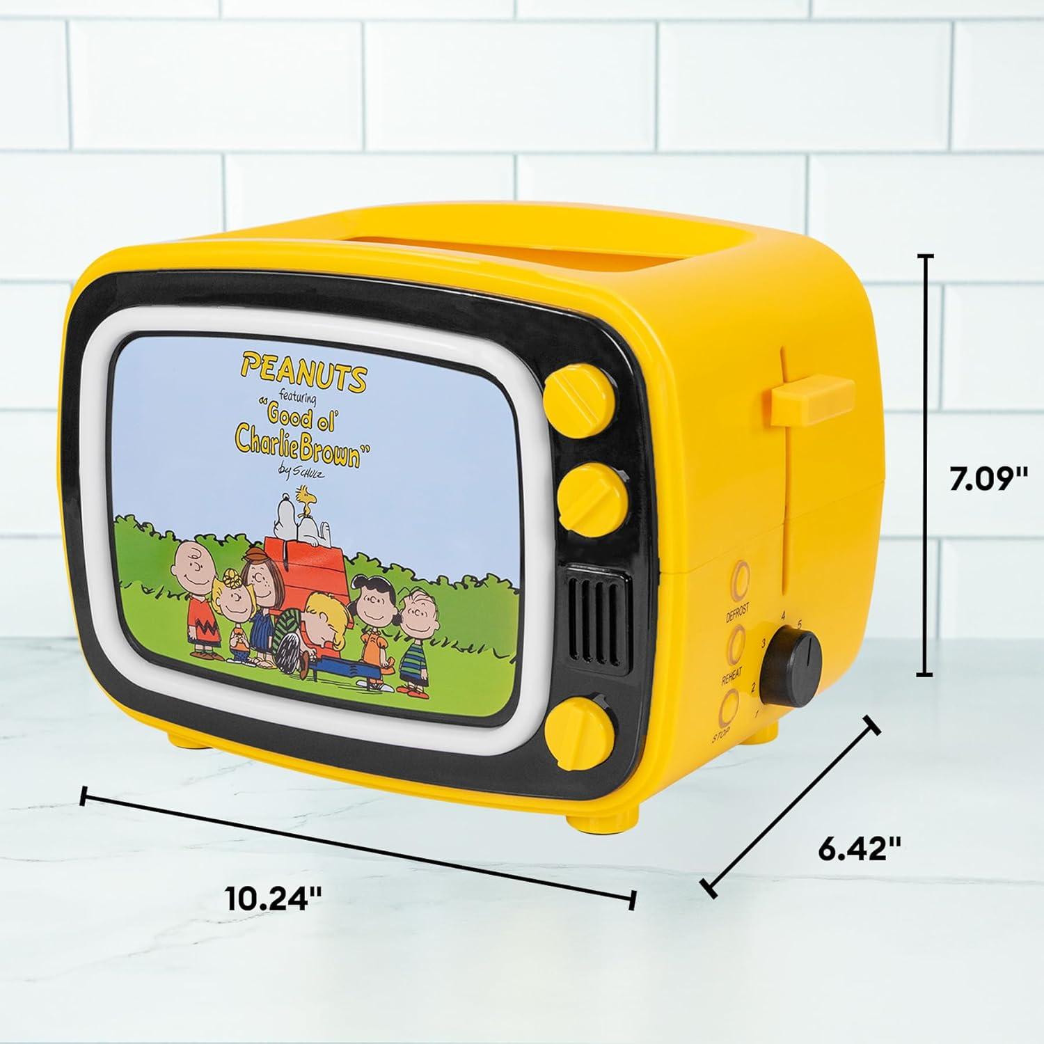 imageUncanny Brands Bluey Retro TV Toaster with Light Up Frame Two Slice Model with Bluey Toast Design Themed Kitchen AppliancePeanuts