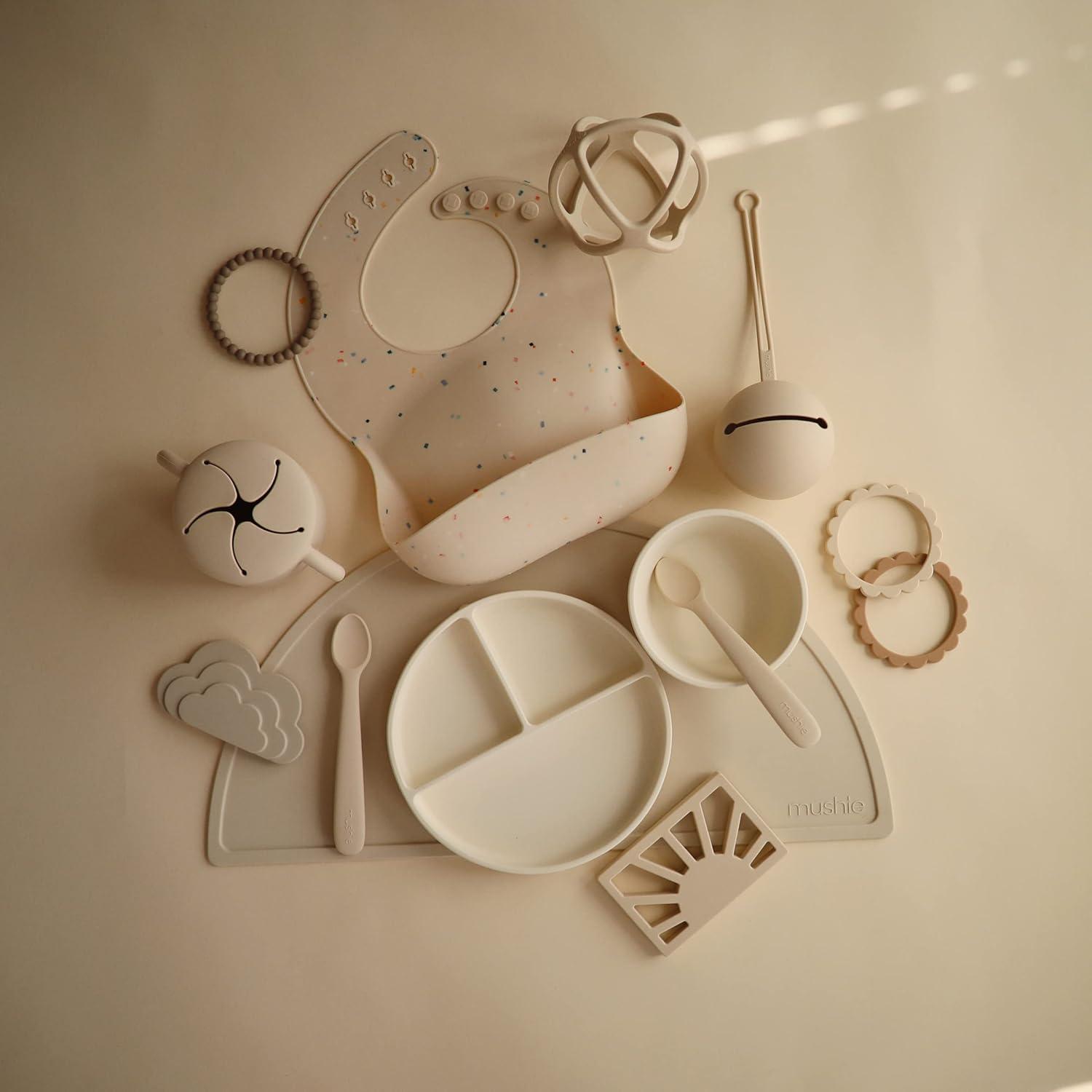 imagemushie x Bluey Silicone Placemat for Kids BPAFree NonSlip Design Bluey IvoryShifting Sand