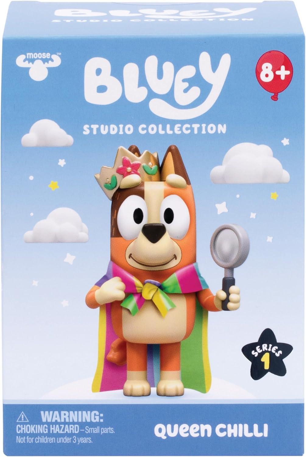 imageBluey Studio Collector Figure Granny Muffin 4 or 102 cm Inspired by Iconic Episode Premium Detailing Special Finish 6 to Collect Connect and DisplayQueen Chilli
