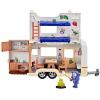 Bluey Caravan Adventure Playset, with 2.5″ Jean Luc Figure, Multicolor(Caravan Playset with One Figure)