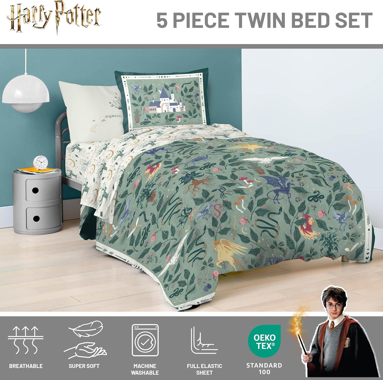 imageJay Franco Kids Comforter Set Includes Sheets and Pillow Covers Soft and Cozy Bed Set for Stylish Room Decor Blue Bluey amp Bingo 7 Piece QueenGreen Harry Potter