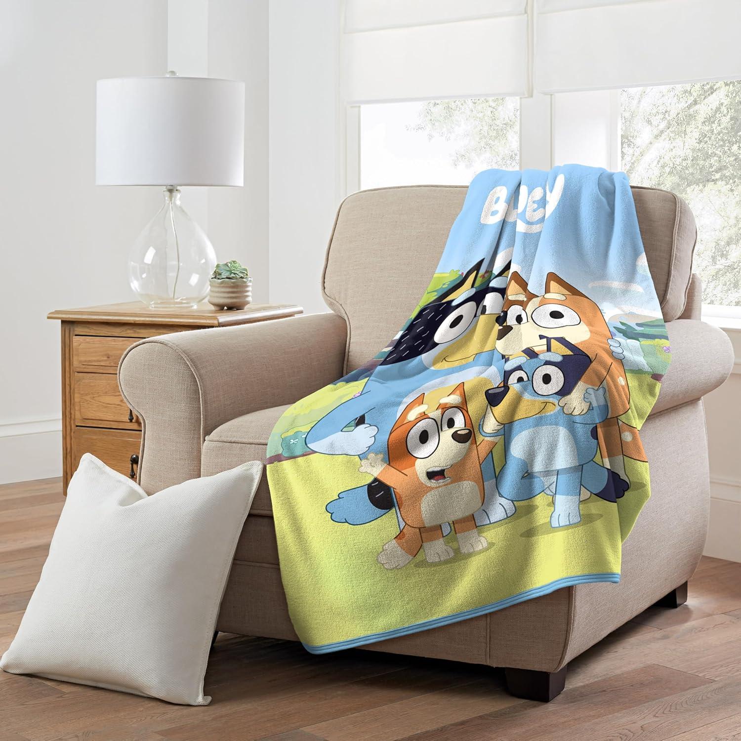 imageNorthwest Bluey Micro Raschel Throw Blanket 46 x 60 Family PhotoFamily Photo
